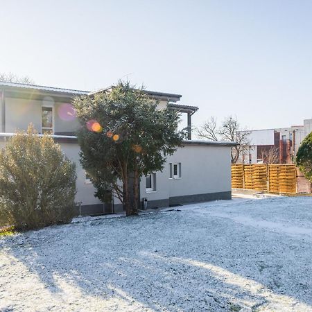 Apartmany Modrany Prague Ngoại thất bức ảnh